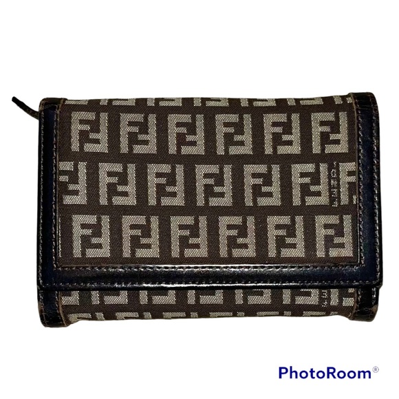Fendi Brown Zucchino Vintage Small Trifold Wallet - Picture 1 of 17